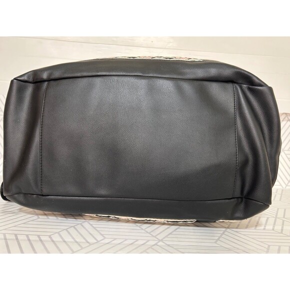 Betsey Johnson Kitty Cat Unicorn Weekender Duffle Bag Quilted Travel 14X21X12 - Picture 13 of 15